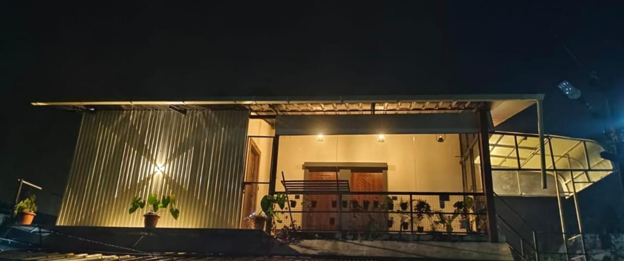 Birdwing Cottage, Munnar Extérieur photo