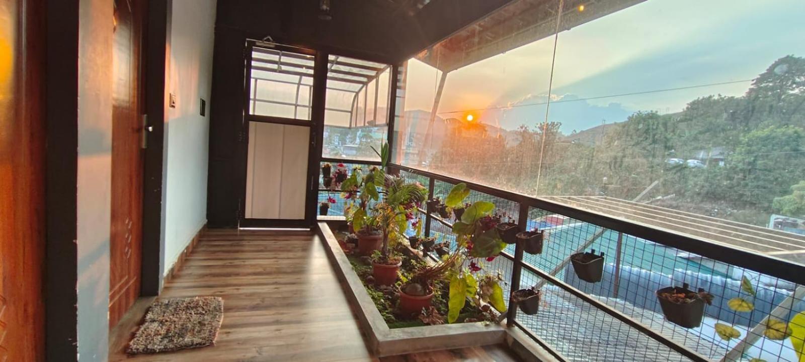 Birdwing Cottage, Munnar Extérieur photo