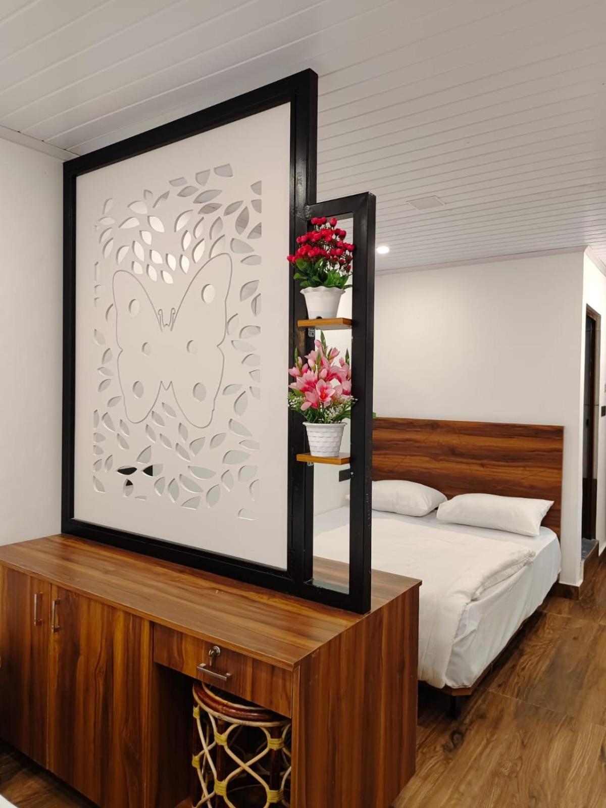 Birdwing Cottage, Munnar Extérieur photo